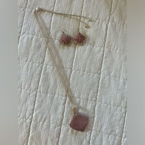 Kendra Scott Earring & Necklace Set